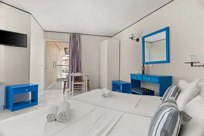 Porto Iliessa Zante by GHH