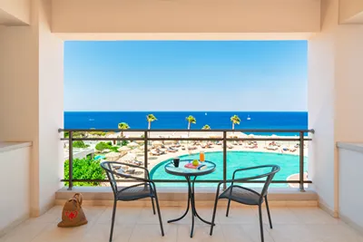 KRESTEN ROYAL EUPHORIA RESORT