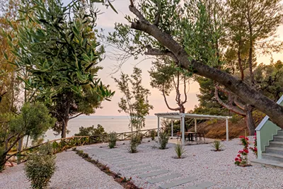 Villa Kelyfos
