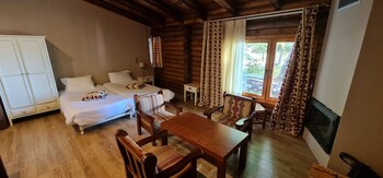 Manthos Mountain Resort & Spa