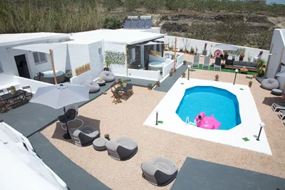 Village Anto Santorini
