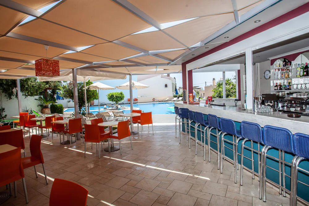 Hotel Myrtis