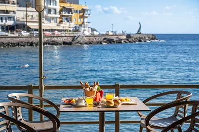Kitro Hotel