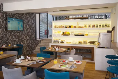 Mirabel City Center Hotel