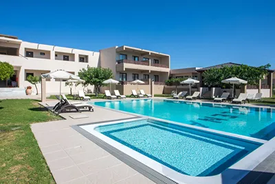 SANTA HELENA HOTEL - Adults 14+ y.o