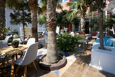 Blue Sea Hotel