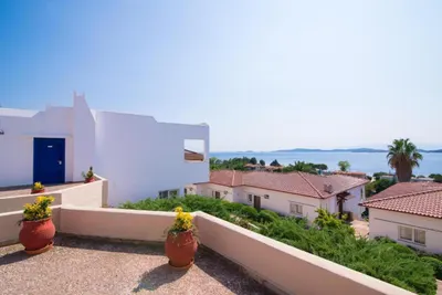 Alexandros Palace Hotel & Suites