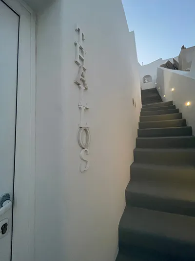 Thallos Cave House & Apartments