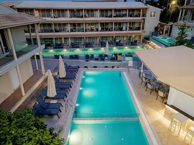 Palapart Gikas Studios and Suites