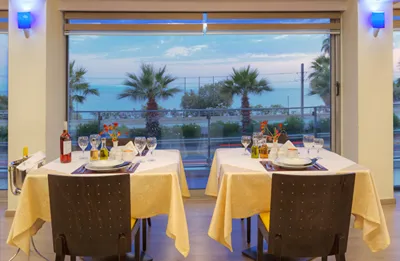 Tropical Hotel Athens