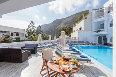Blue Waves Hotel Santorini