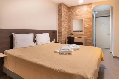 Argo Hotel