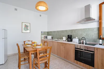 Thea Villas & Suite