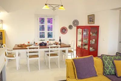 D' Aniel Mansion
