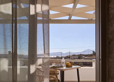Kedros Milos Suites