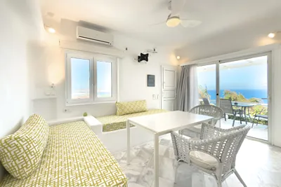 Eagle's Nest Mykonos
