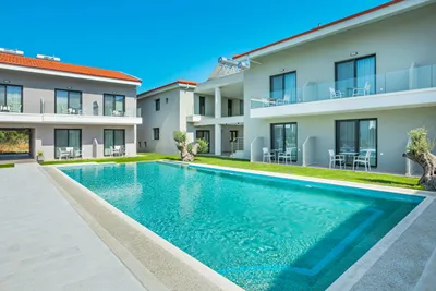 AlexMare Suites