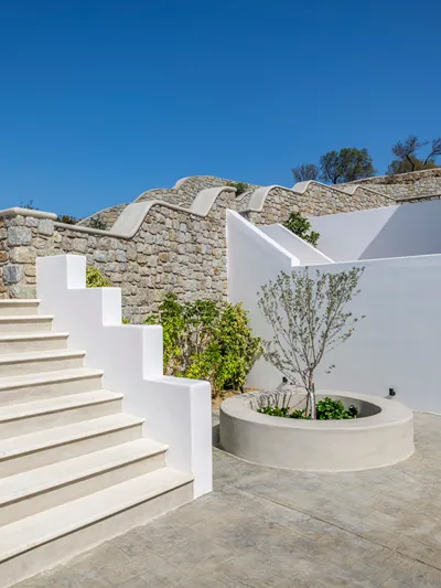 Evi Suites & Villas