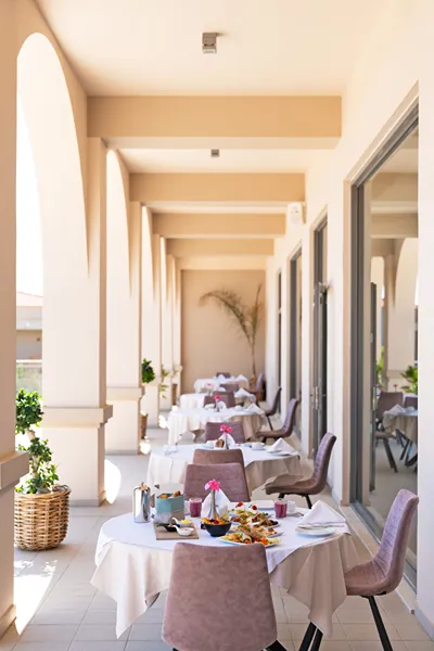 KRESTEN ROYAL EUPHORIA RESORT