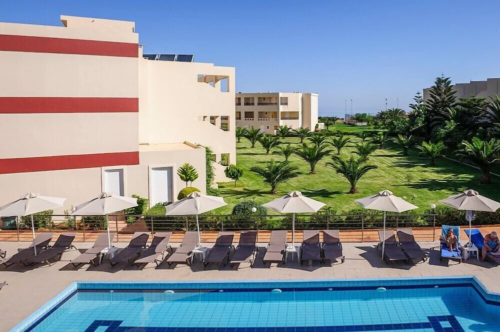 Vantaris Palace Hotel