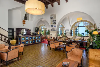 Elafos Hotel
