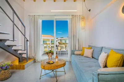 Mirablue Luxury Residences