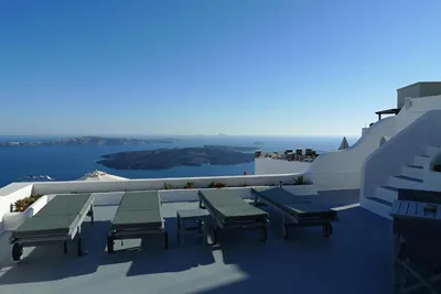 Altana Cliffside Villas Santorini