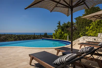 Villa Karmaniolos