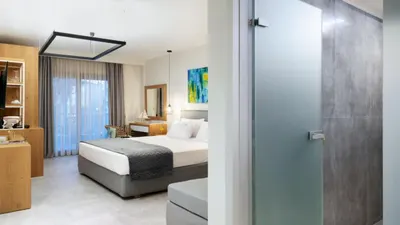 SEA LEVEL HOTEL