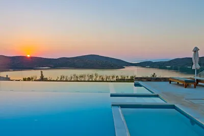 Royal Marmin Bay Boutique & Art Hotel