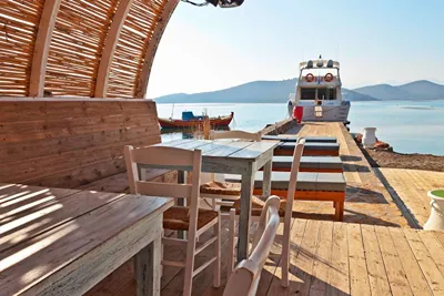 Royal Marmin Bay Boutique & Art Hotel