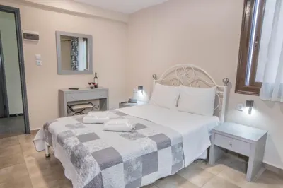 Argo Hotel