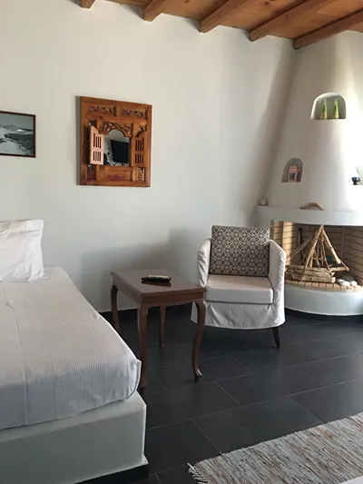 Aliktypo Studios Serifos