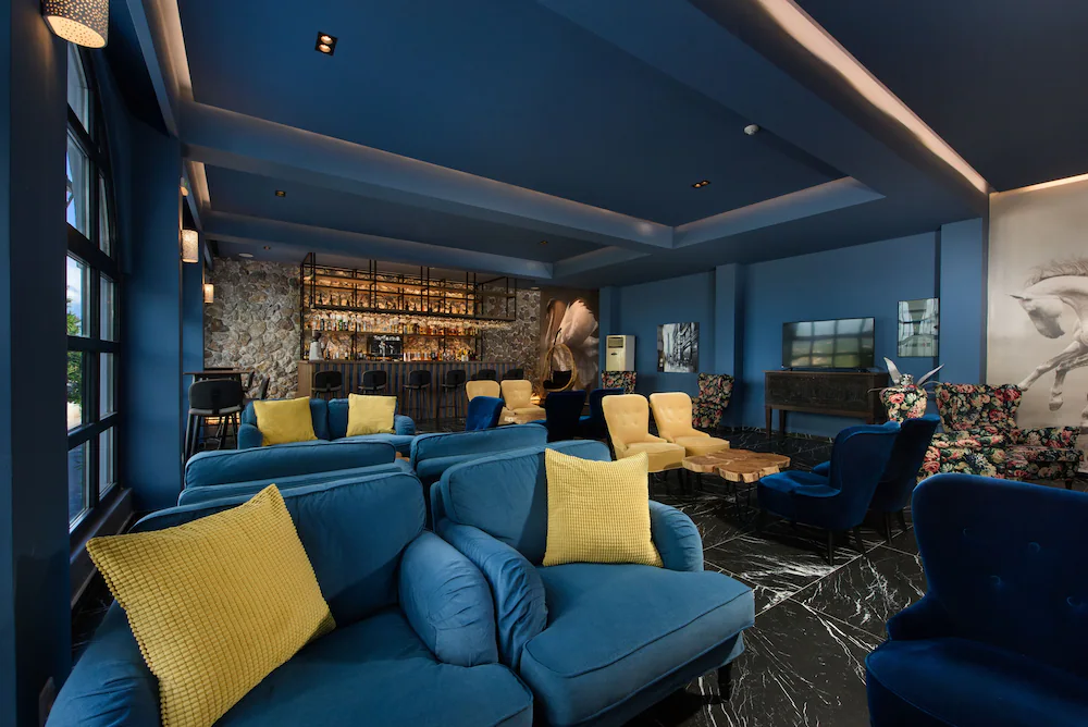 The Royal Grand Hotel