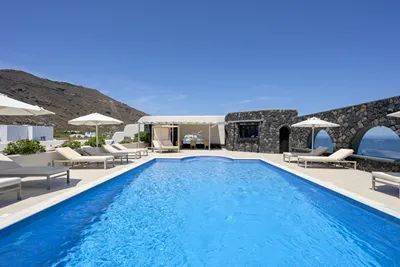 Agia Irini Santorini