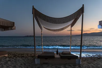 Glaronissi Beach