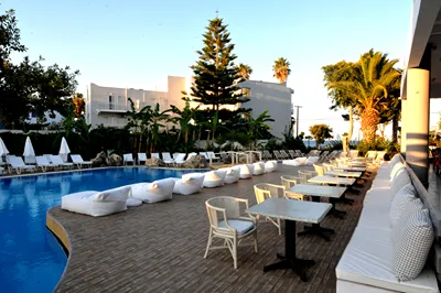 Palm Beach Hotel – Adults Only