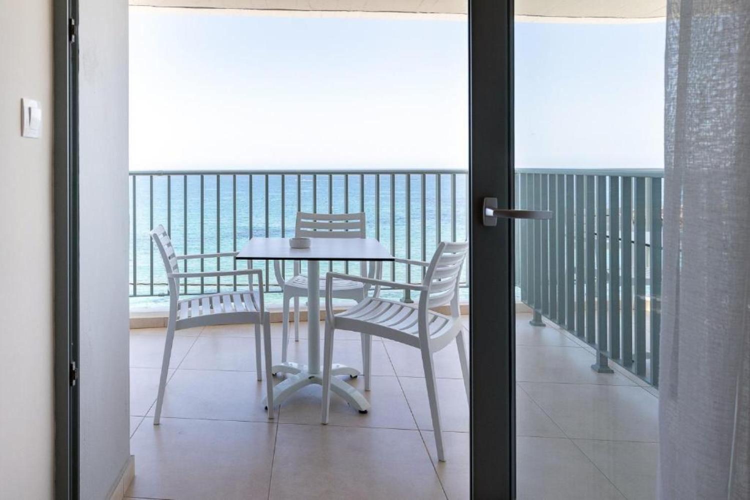 Alia Beach Hotel