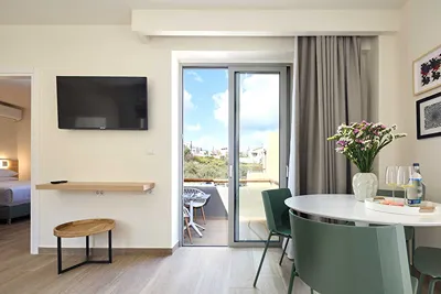 Villaggio Mare Suites
