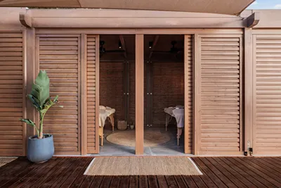 Irida Hotel
