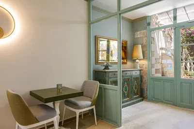 Mythos Suites Hotel