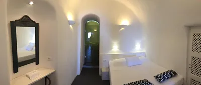 Altana Cliffside Villas Santorini