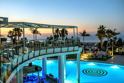 THE NOVERIAN Scenic Crete 5* Hilltop Villa Resort & Spa