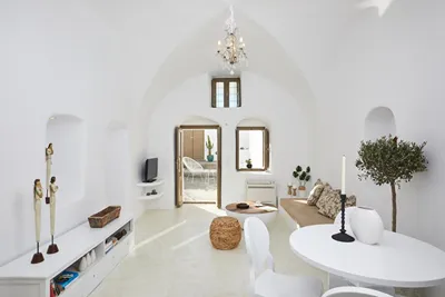 The Small Architect's Villa Santorini