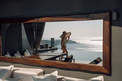 West East Suites Santorini