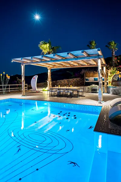 Agalia Luxury Suites