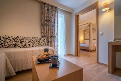 Galaxy Beach Resort Best Western Premier Collection