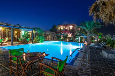 Holiday Beach Resort Santorini