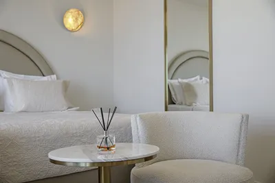 La Madeleine Oia Suites & Caves