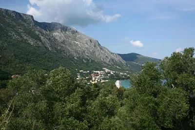 Pantokrator Hotel